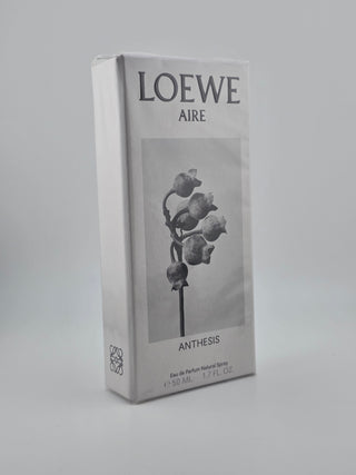 LOEWE Aire Anthesis Eau de Parfum 50ml, Rarität, Vintage Parfüm in weißer Verpackung mit Blütenmotiv