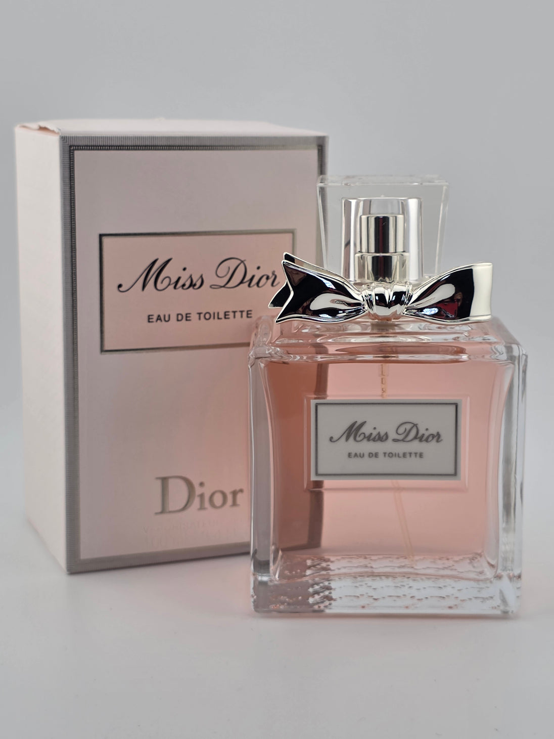 Dior Miss Dior Eau de Toilette 100ml, Vintage Parfumflakon mit Schleife, Rarität für Sammler